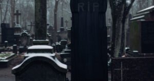 O Que Significa Sonhar Com Cemitério